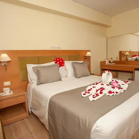 Hotel Rhodos Horizon Marina - Adults Only 4*